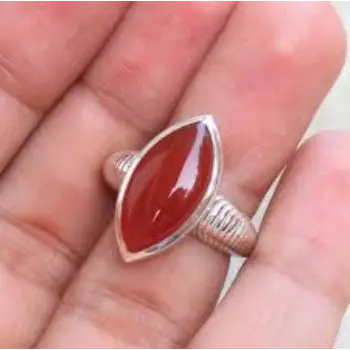 Quite Onxy Ring